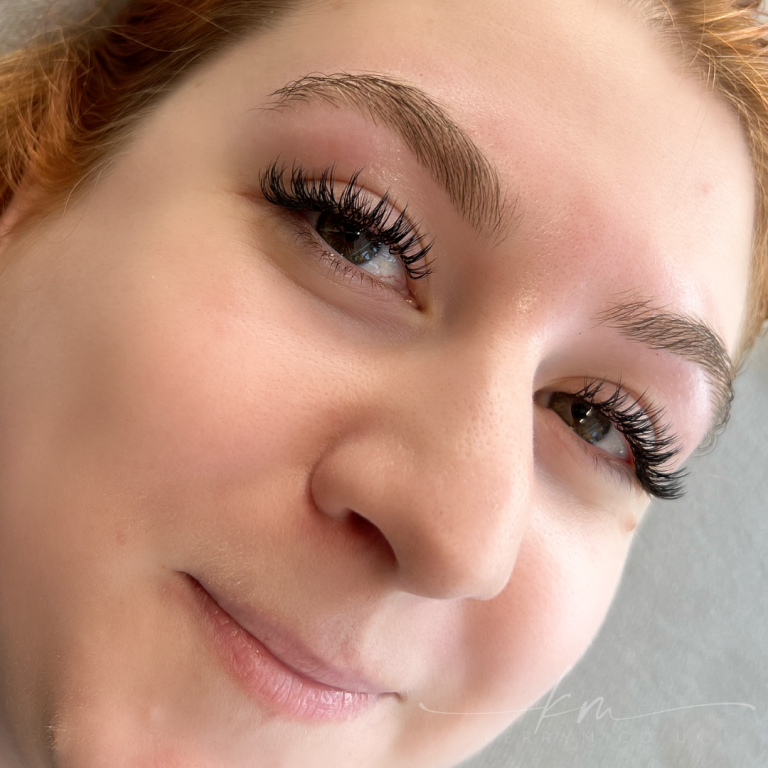 Wet Lashes